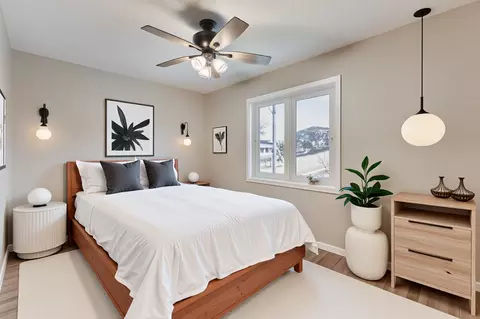 Bedroom - 4241 Blackhawk Rd, Eagan, MN 55122 photo 7 of 10