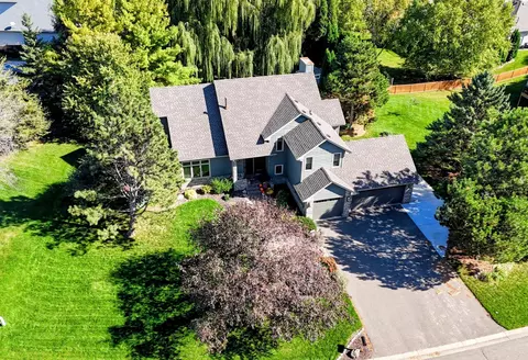 5075 Ximines Ln N, Plymouth, MN 55442