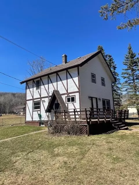 5030 Idlewild St, Duluth, MN 55804