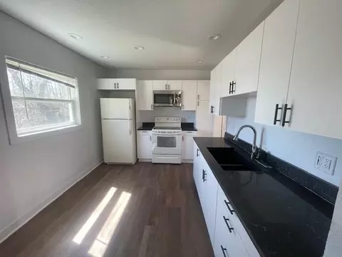 Kitchen - 5030 Idlewild St, Duluth, MN 55804 photo 1 of 1