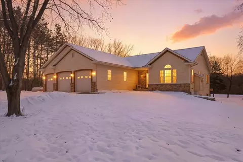 w11789 497th Avenue, Prescott, WI 54021
