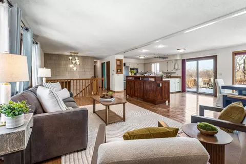 3301 Edgemere Ave, Saint Anthony, MN 55418