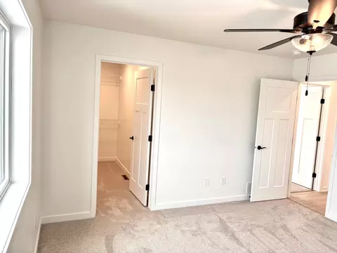 Bedroom - 911 3rd St, Wanamingo, MN 55983 photo 3 of 4