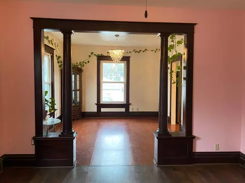 Living - 304 E 3rd St, Albert Lea, MN 56007 photo 4 of 6