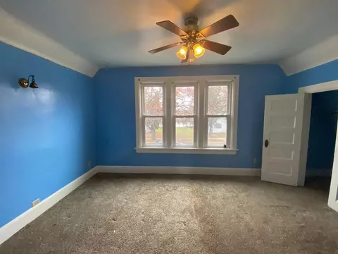 Bedroom - 304 E 3rd St, Albert Lea, MN 56007 photo 1 of 6