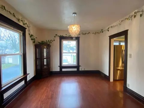 Living - 304 E 3rd St, Albert Lea, MN 56007 photo 5 of 6