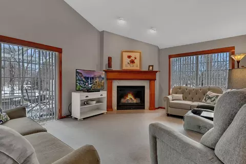 Living - 706 24th St SE, Willmar, MN 56201 photo 1 of 2
