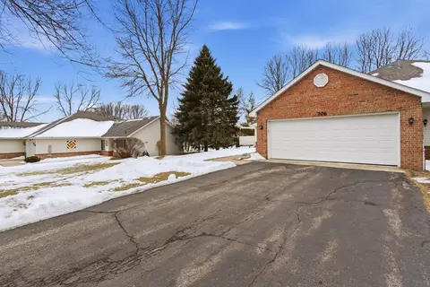 Exterior - 706 24th St SE, Willmar, MN 56201 photo 4 of 6