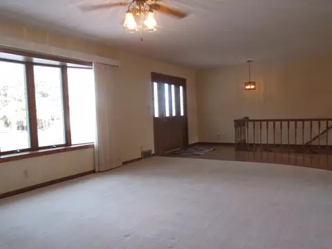 Living - 411 Front St E, Fulda, MN 56131 photo 2 of 4
