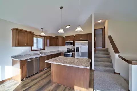 Kitchen - 978 York Crt, Brainerd, MN 56401 photo 1 of 5