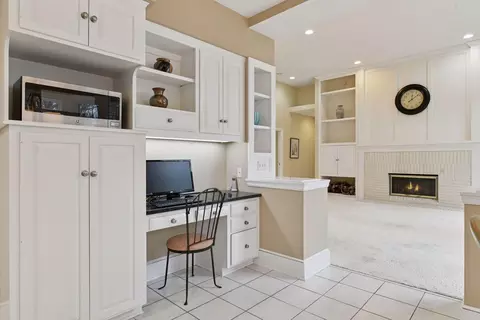 Kitchen - 19875 Andover Pl, Excelsior, MN 55331 photo 10 of 10