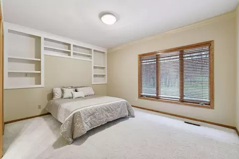 Bedroom - 19875 Andover Pl, Excelsior, MN 55331 photo 2 of 4