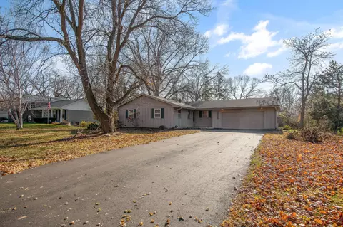 12035 45th Ave N, Plymouth, MN 55442