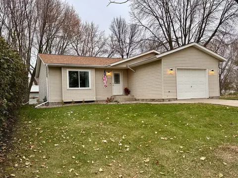 Exterior - 1013 Olena Ave, Willmar, MN 56201 photo 2 of 7