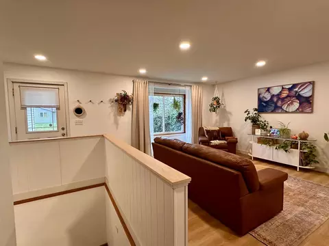 Living - 1013 Olena Ave, Willmar, MN 56201 photo 3 of 10