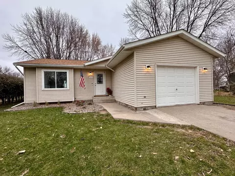 Exterior - 1013 Olena Ave, Willmar, MN 56201 photo 7 of 7
