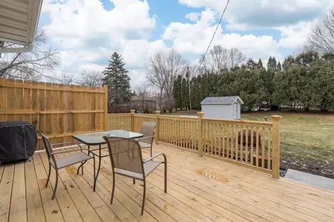 Exterior - 835 Westwood Dr, Faribault, MN 55021 photo 4 of 4
