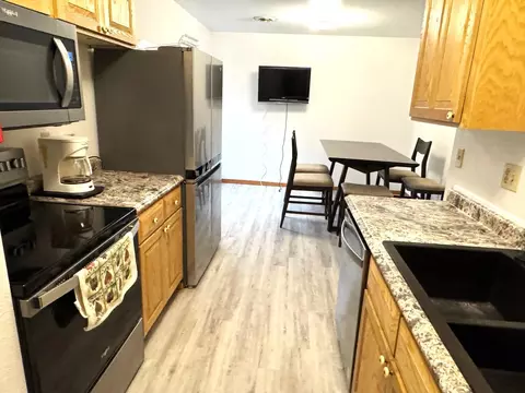 Kitchen - 2736 Oak Loop NW, Baudette, MN 56623 photo 3 of 3