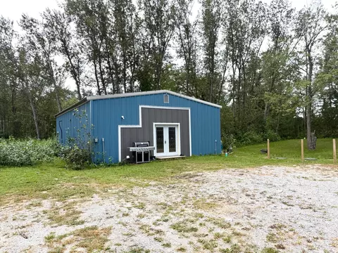 2736 Oak Loop NW, Baudette, MN 56623