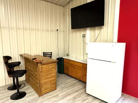 Kitchen - 2736 Oak Loop NW, Baudette, MN 56623 photo 1 of 3