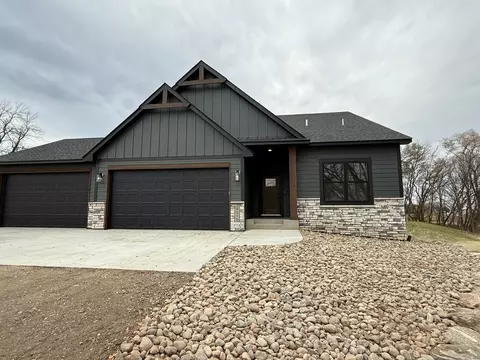 9015 Grace Ln N, Greenfield, MN 55357