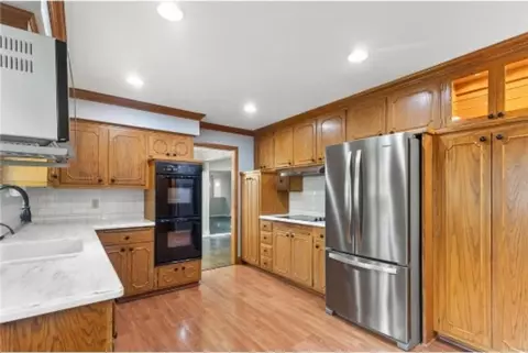 6325 Brookview Ave, Edina, MN 55424 photo 10