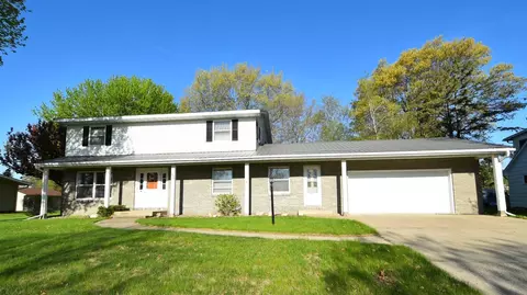 536 3rd Ave, Wanamingo, MN 55983 photo 2