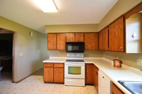 536 3rd Ave, Wanamingo, MN 55983 photo 11