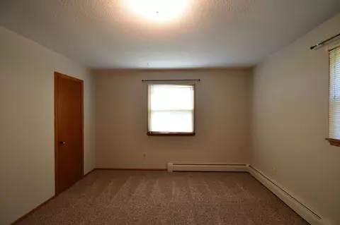 536 3rd Ave, Wanamingo, MN 55983 photo 33