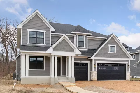 4649 Wolfberry Curv, Minnetrista, MN 55331