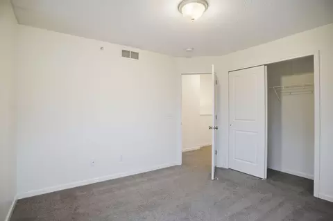 Bedroom - 4035 River Valley Way, Eagan, MN 55122 photo 4 of 7