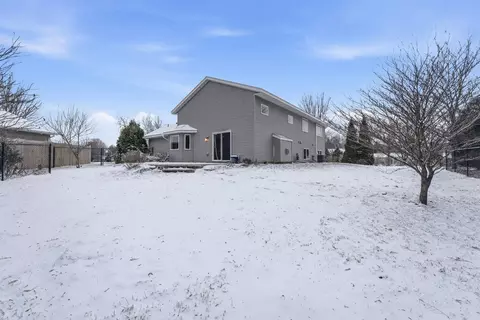 Exterior - 1705 Vale Ct, Faribault, MN 55021 photo 11 of 14