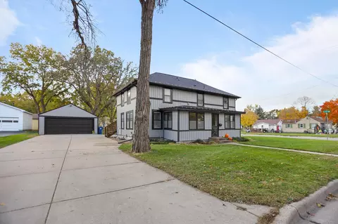 726 7th Ave NW, Faribault, MN 55021 photo 3