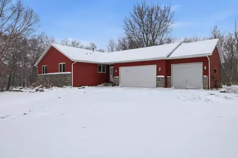 9070 Viking Blvd NW, Elk River, MN 55330