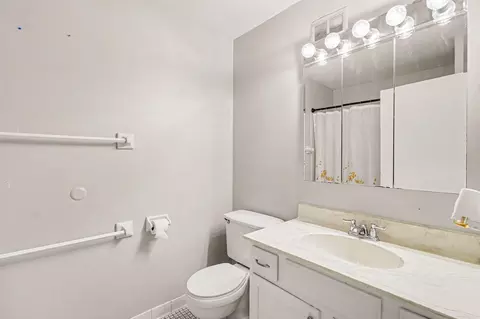 Bath - 4110 Rahn Rd #201, Eagan, MN 55122 photo 1 of 2