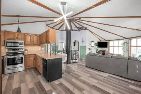 Entry Way - 9245 Cherry Ln, Corcoran, MN 55340 photo 1 of 2
