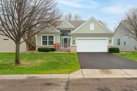 7140 Newbury Pl, Woodbury, MN 55125