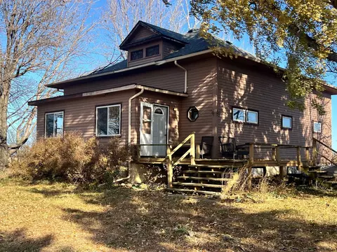 2962 360th Ave, Elmore, MN 56027