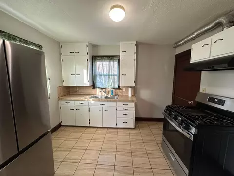 Kitchen - 621 E 7th St, Albert Lea, MN 56007 photo 1 of 1