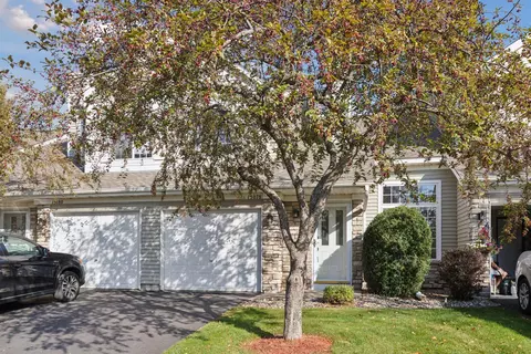 15078 Dunwood Trl #33, Apple Valley, MN 55124