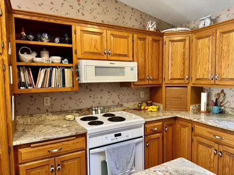 538 Brook Ln, Saint Cloud, MN 56301 photo 8