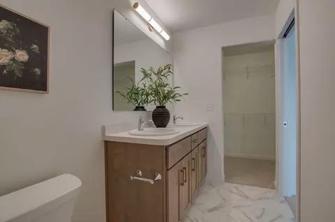 Bath - 6786 32nd St S, Fargo, ND 58104 photo 3 of 4