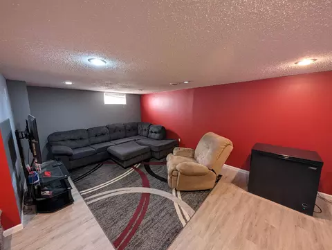 209 E Cabot St, Le Roy, MN 55951 photo 16