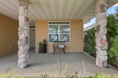 Exterior - 5345 Sand Bunker St, Saint Cloud, MN 56304 photo 4 of 11