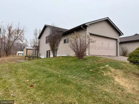 101 Meadow Ln, Woodville, WI 54028