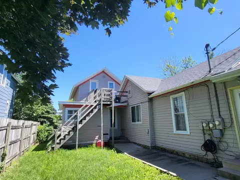 215 E 5th St, Winona, MN 55987 photo 2