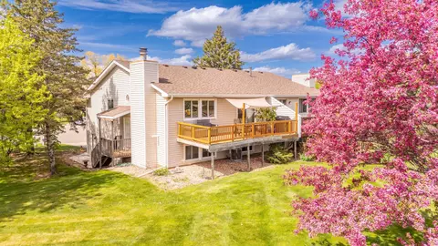 4595 Horizon Cir, Eagan, MN 55123