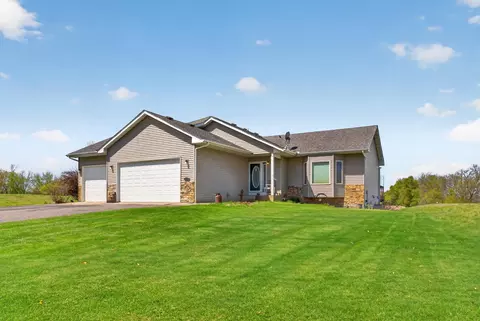 860 527th Cir, Stanchfield, MN 55080