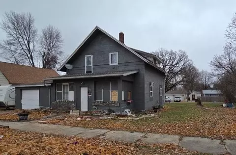 206 Chicago St, Lakefield, MN 56150