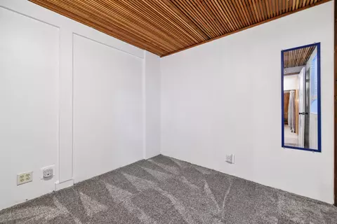 Bedroom - 10 Birch Bluff Rd, Tonka Bay, MN 55331 photo 4 of 5
